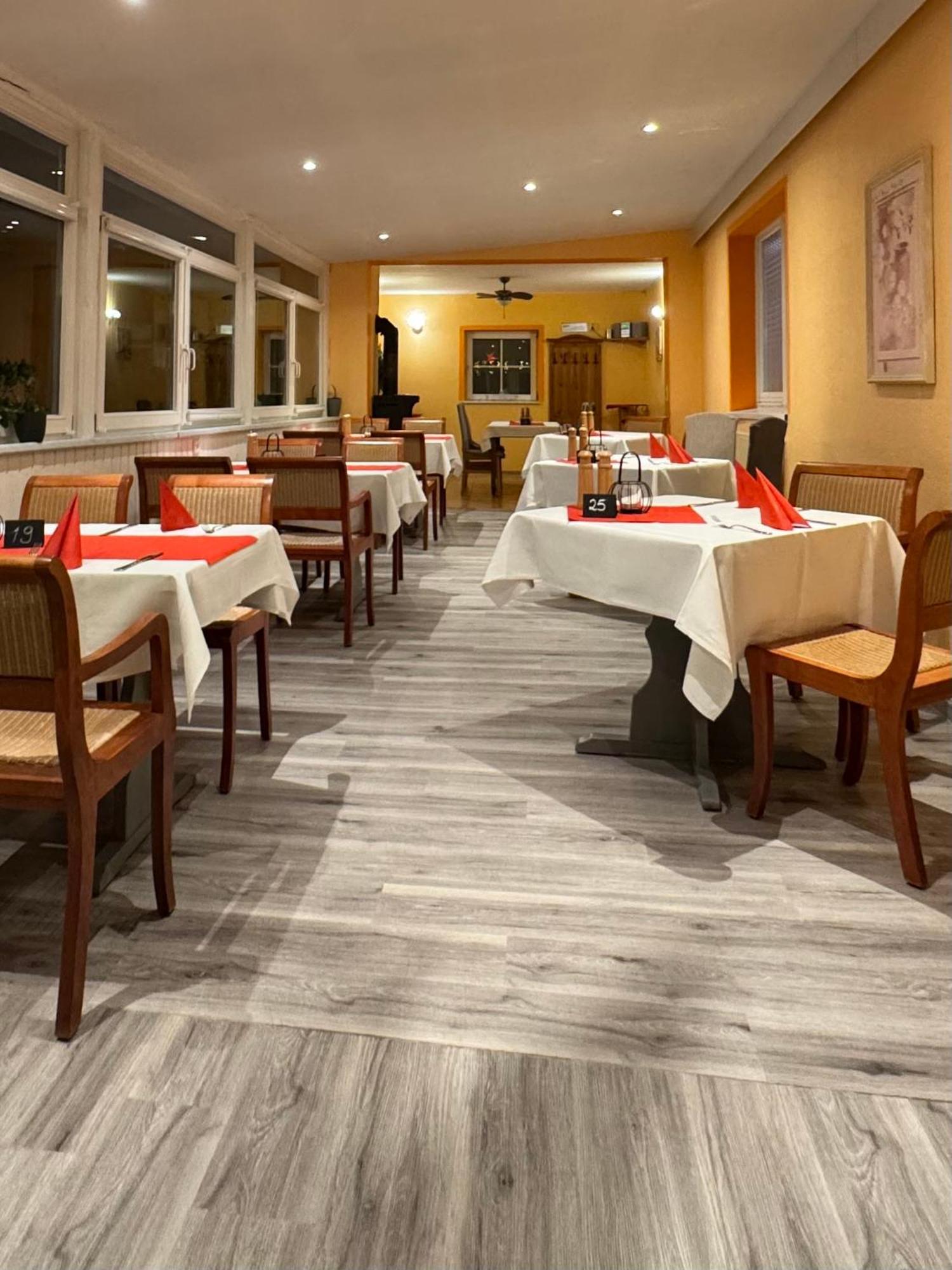 Hotel-Restaurant Christine لوبتس المظهر الخارجي الصورة
